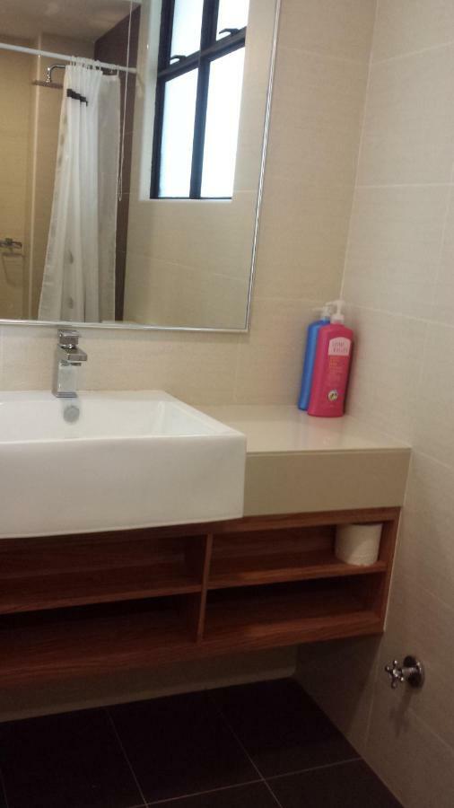 Cherloft@Samsuria Beach Residences Kampung Sungai Ular Zewnętrze zdjęcie
