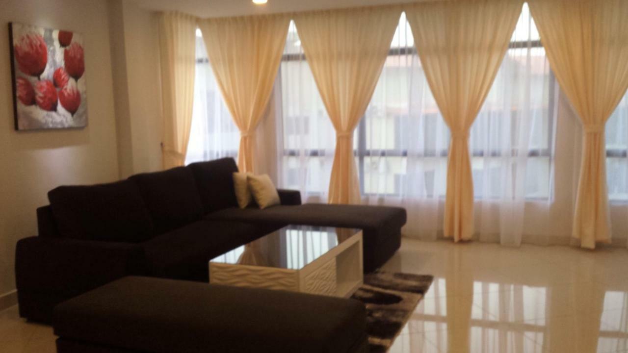Cherloft@Samsuria Beach Residences Kampung Sungai Ular Zewnętrze zdjęcie